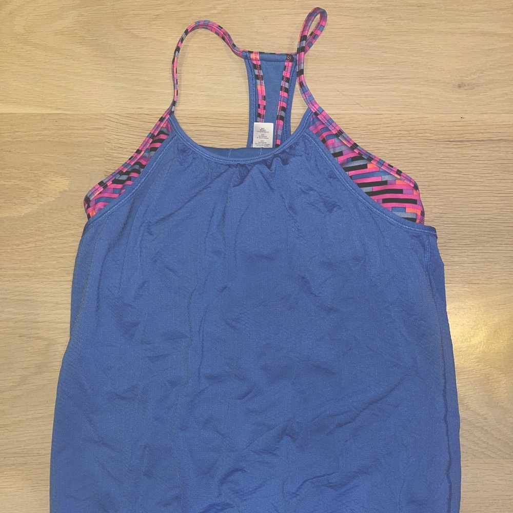 IVIVVA TANK TOP